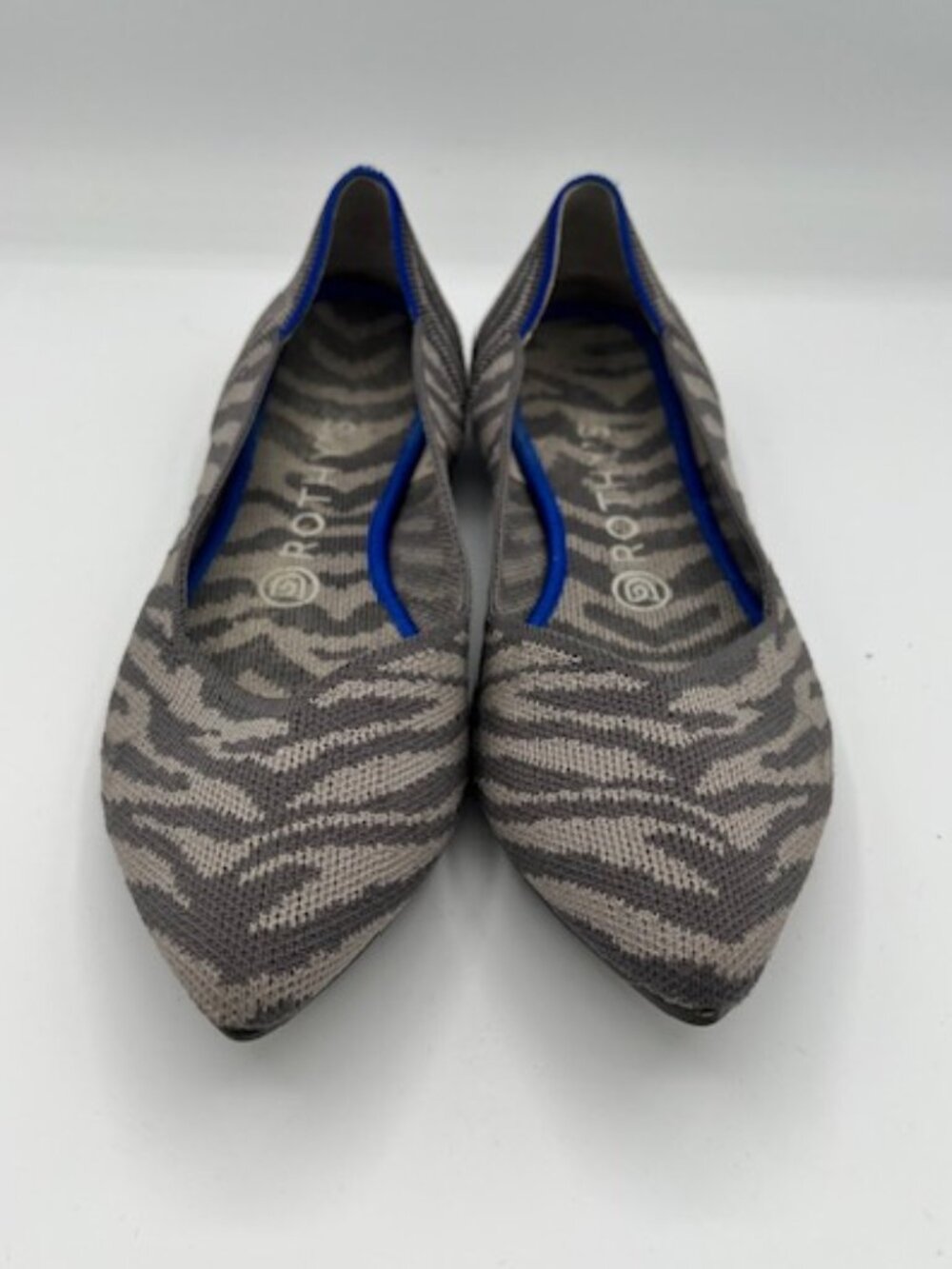 Rothy’s The Point Gray Zebra Pointed Flats Retired Print Size 9